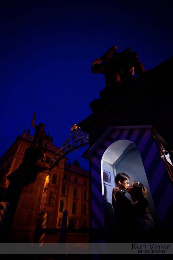 Prague pre wedding photographers / Winnie & Chiu portrait session at Prague Castle
