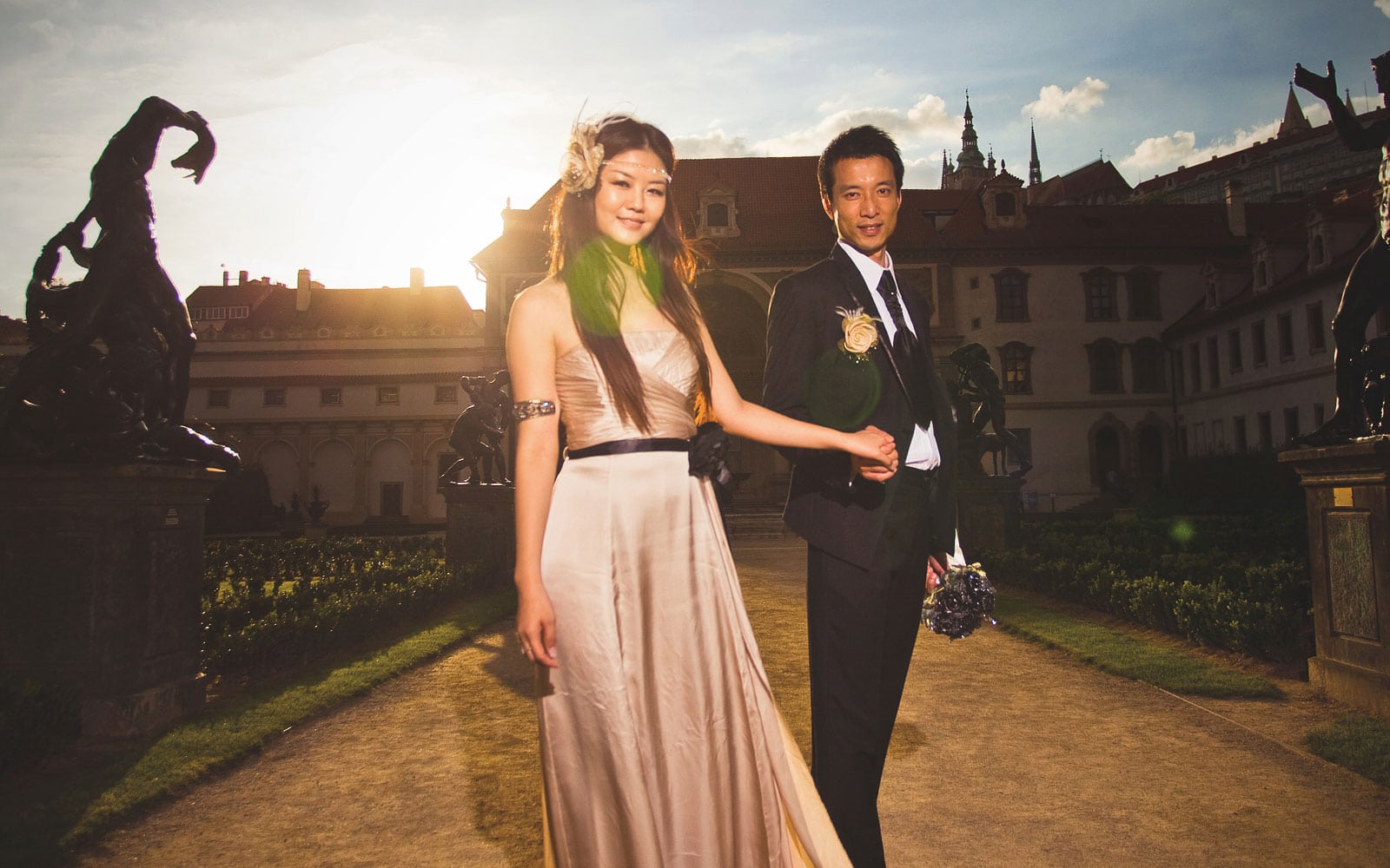 Prague pre weddings / Yvonne & Raymond / stylish portrait session at the Wallenstein Garden