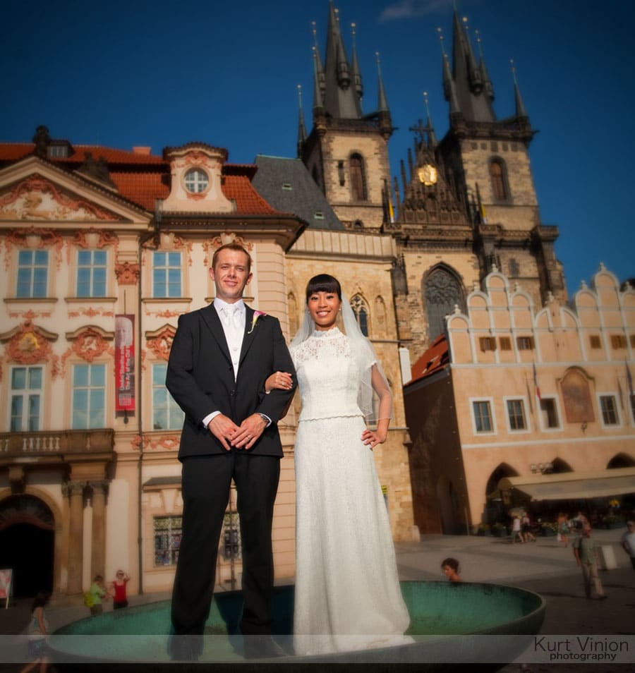 Vrtbovska Garden Wedding Prague / Roni & Tom (HK) wedding photography in Old Town Square