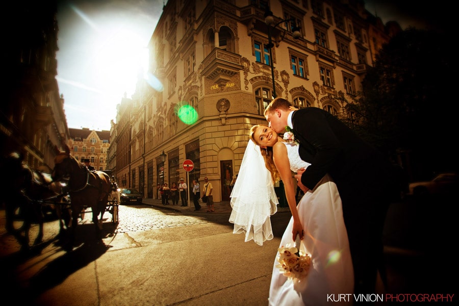 Prague weddings: Polina & Josh wedding day photography in the Jewish district of Prague