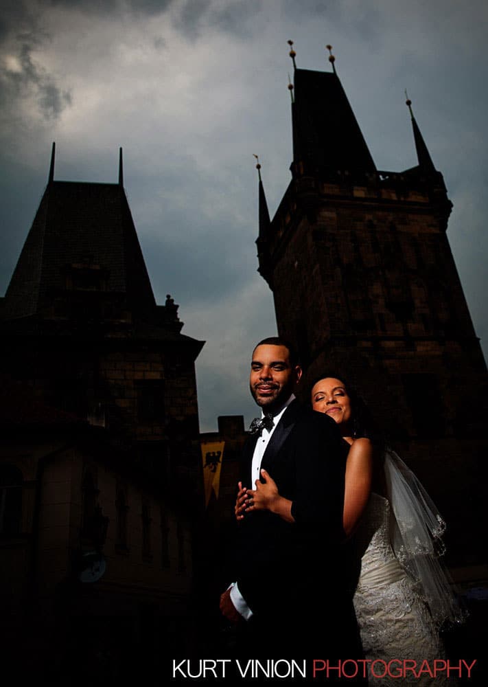 Elopement wedding Prague: Leslie & Anthony wedding photography near the Charles Bridge