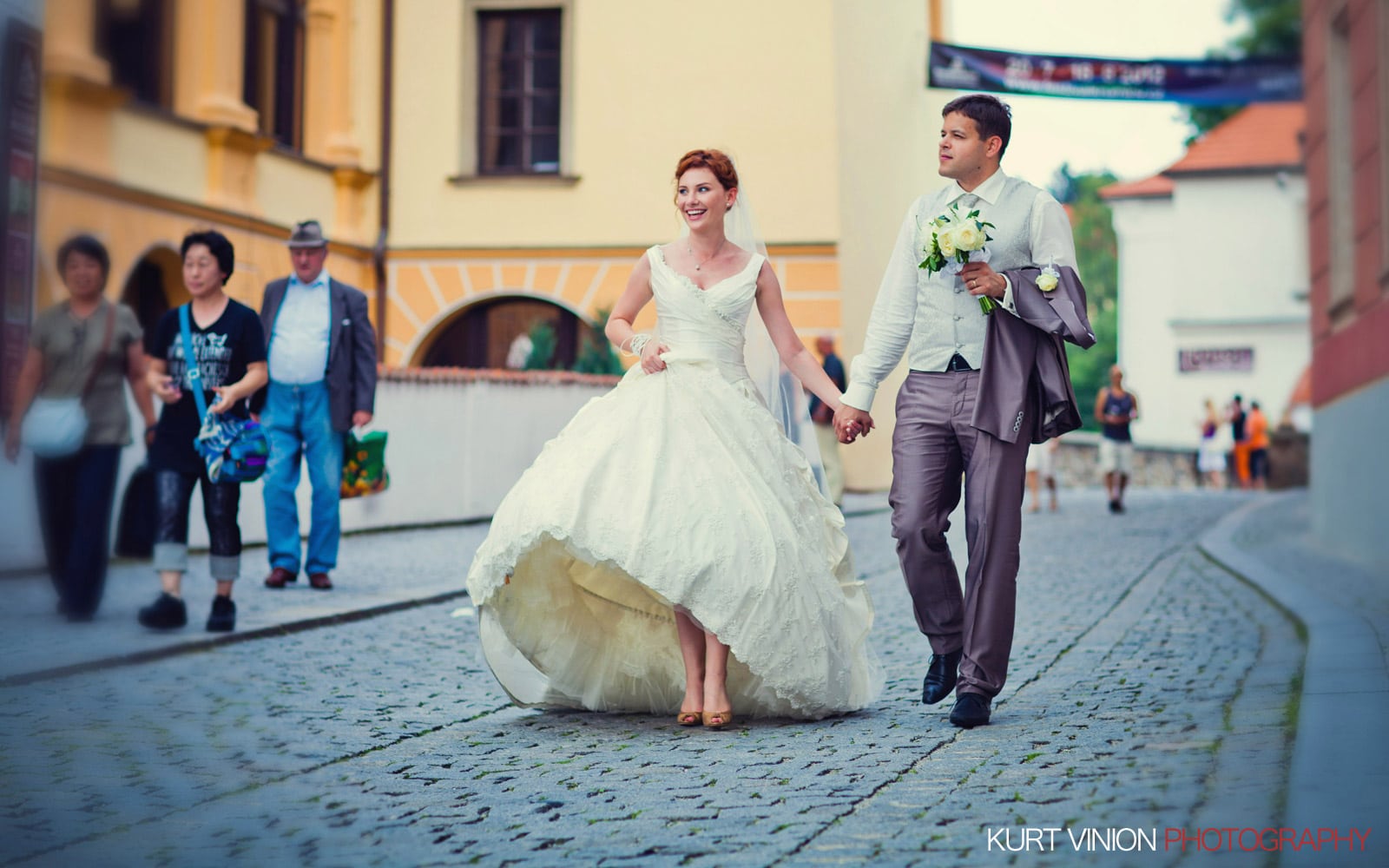 Hluboka nad Vltavou Castle wedding with Katya & Martina