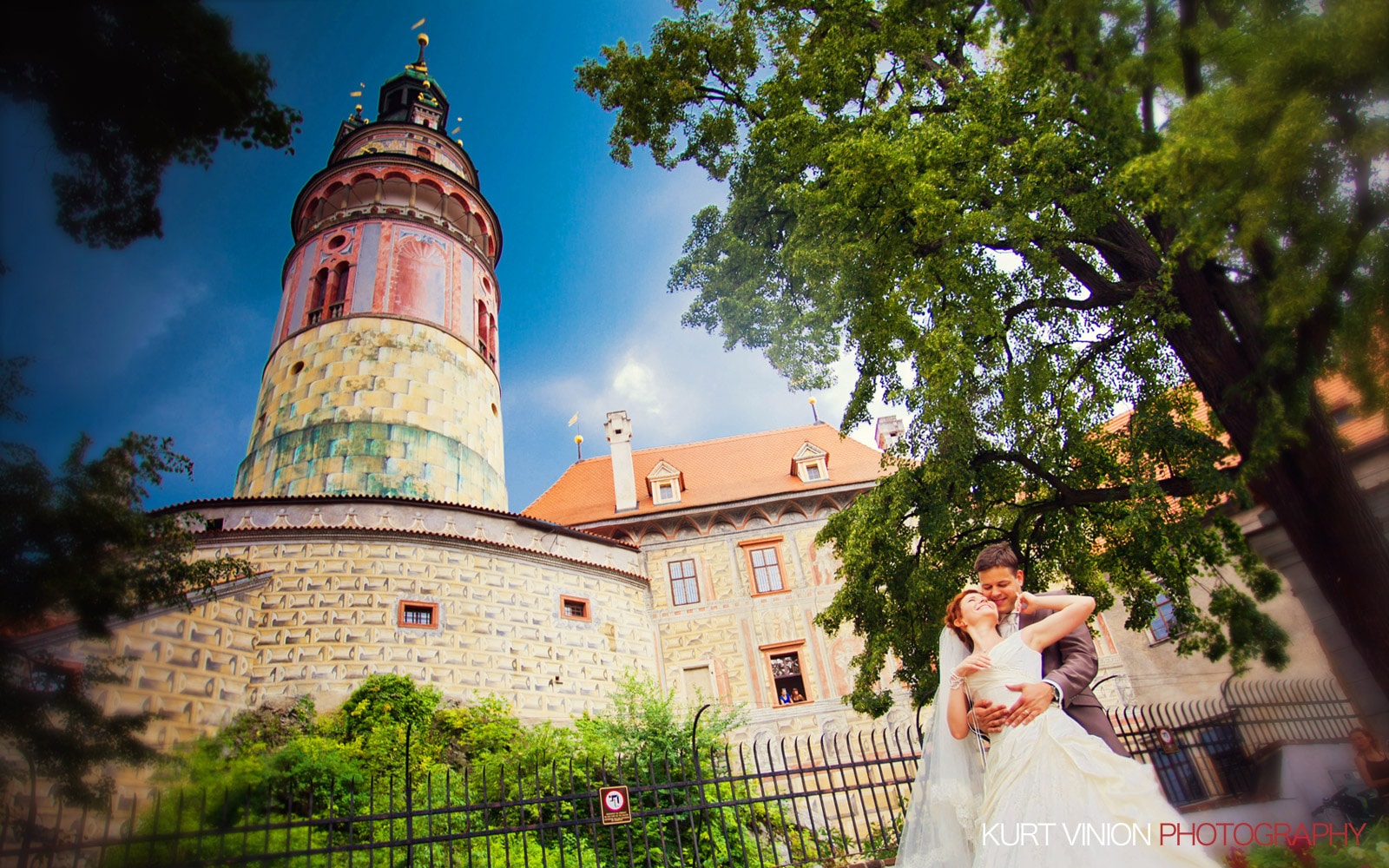 Hluboka nad Vltavou Castle wedding with Katya & Martina