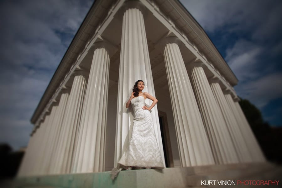 Vienna Pre-Wedding Photographer / Mavis & Henry portraits in the center of Vienna