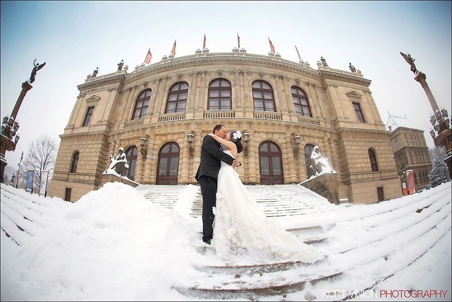 Prague pre wedding photography / Helen & CY winter pre wedding portraits at the Rudolfinum 