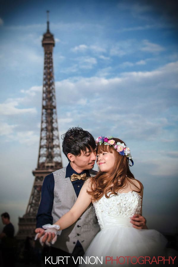 Paris overseas photos / N & K / near the Eiffel Tower portraits