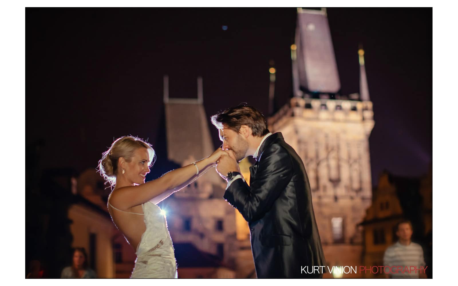 Prague Clementinum wedding / Jess + James - Charles Bridge portraits