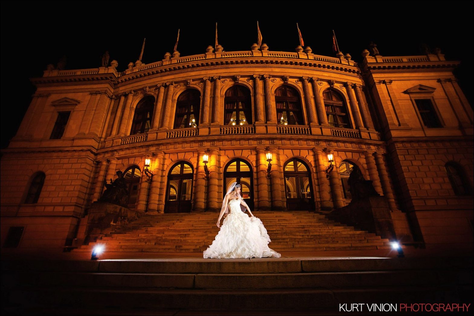 Prague pre wedding / Jay & Ambrose / portrait session