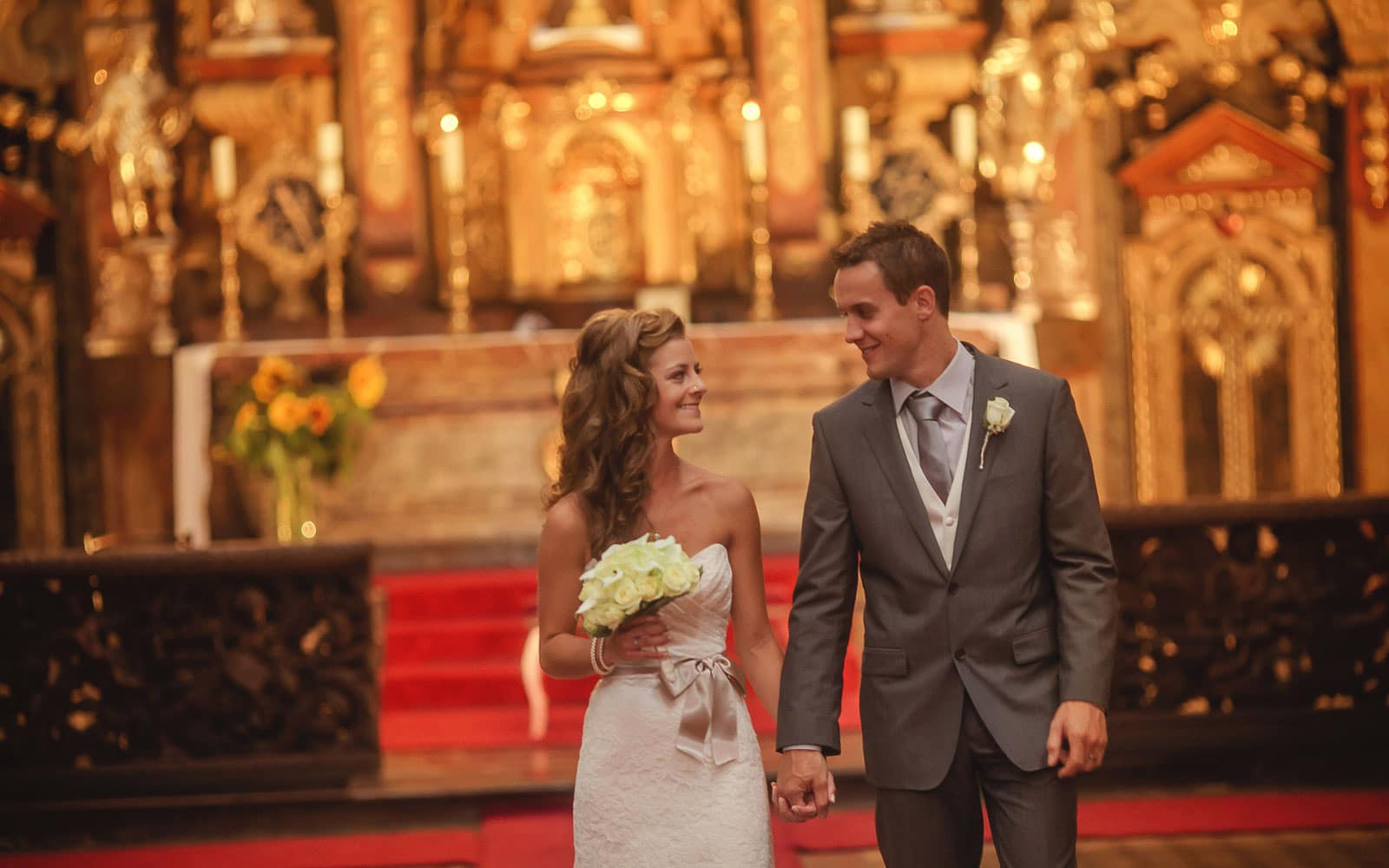 Prague wedding photographers / St. Thomas Church / R&B wedding photographs