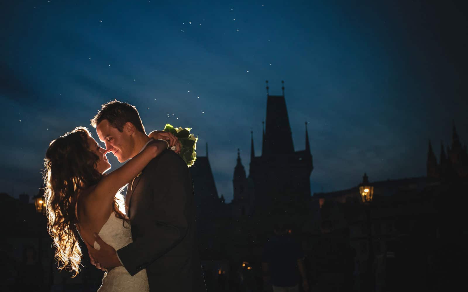 Prague wedding photographers / R&B wedding photographs atop the Charles Bridge