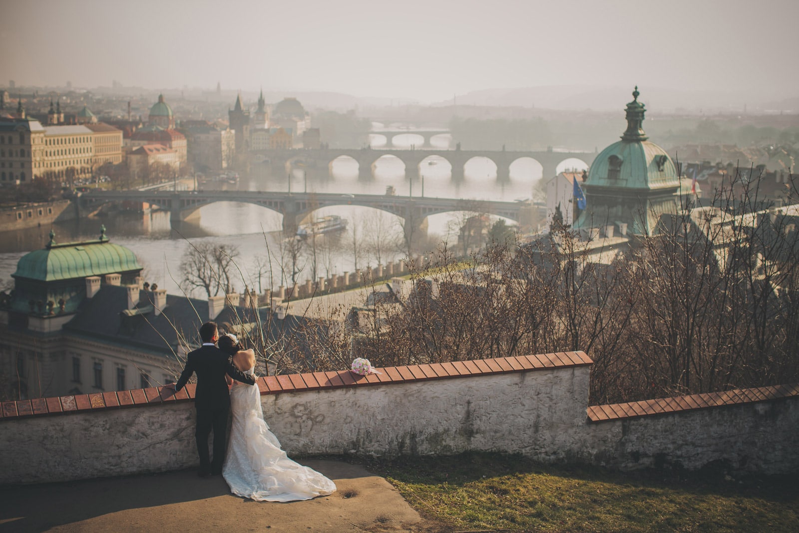 Prague pre wedding / Suki & Steven / portrait session at Letna