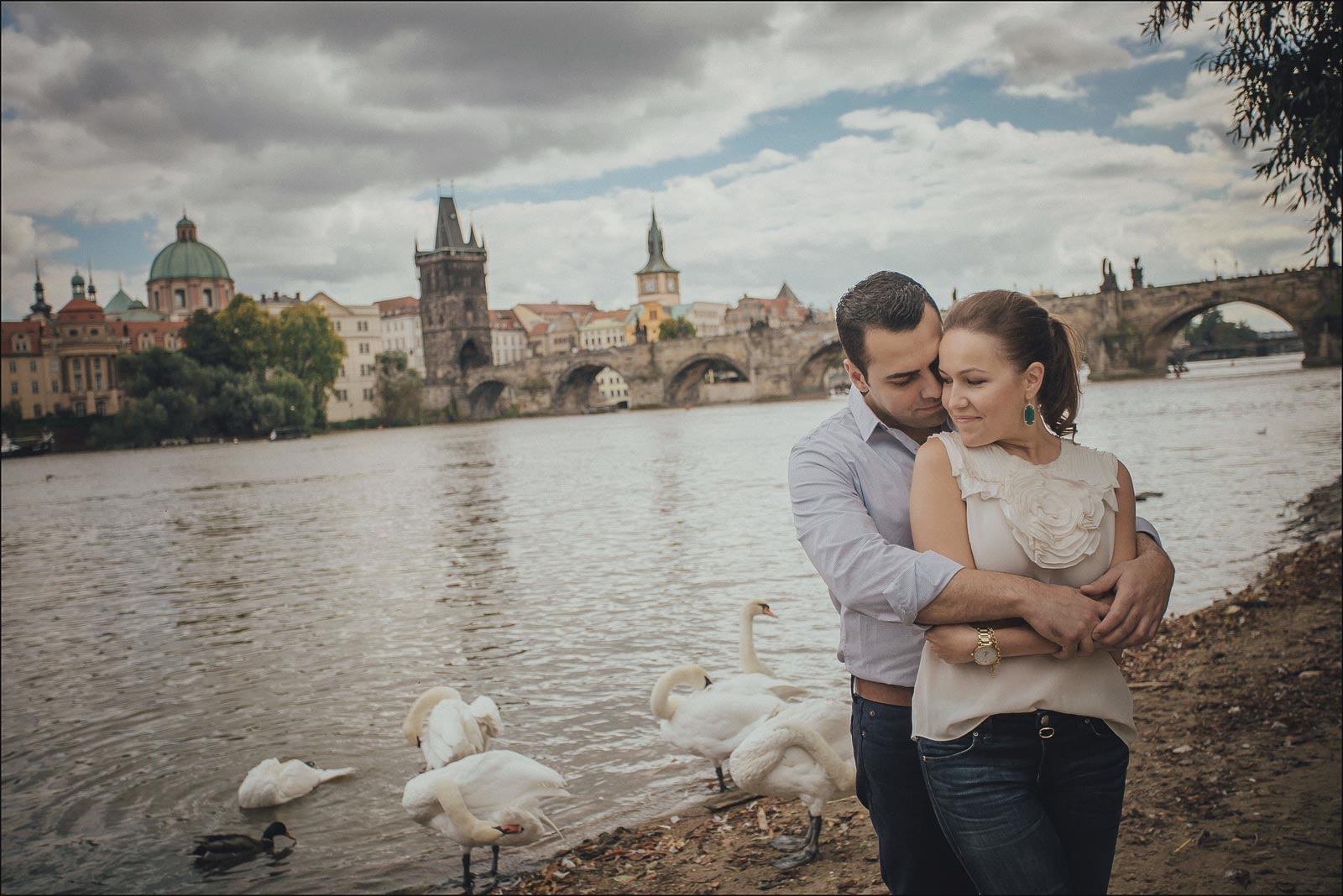 Lifestyle portraits Prague / T & M / portrait photography