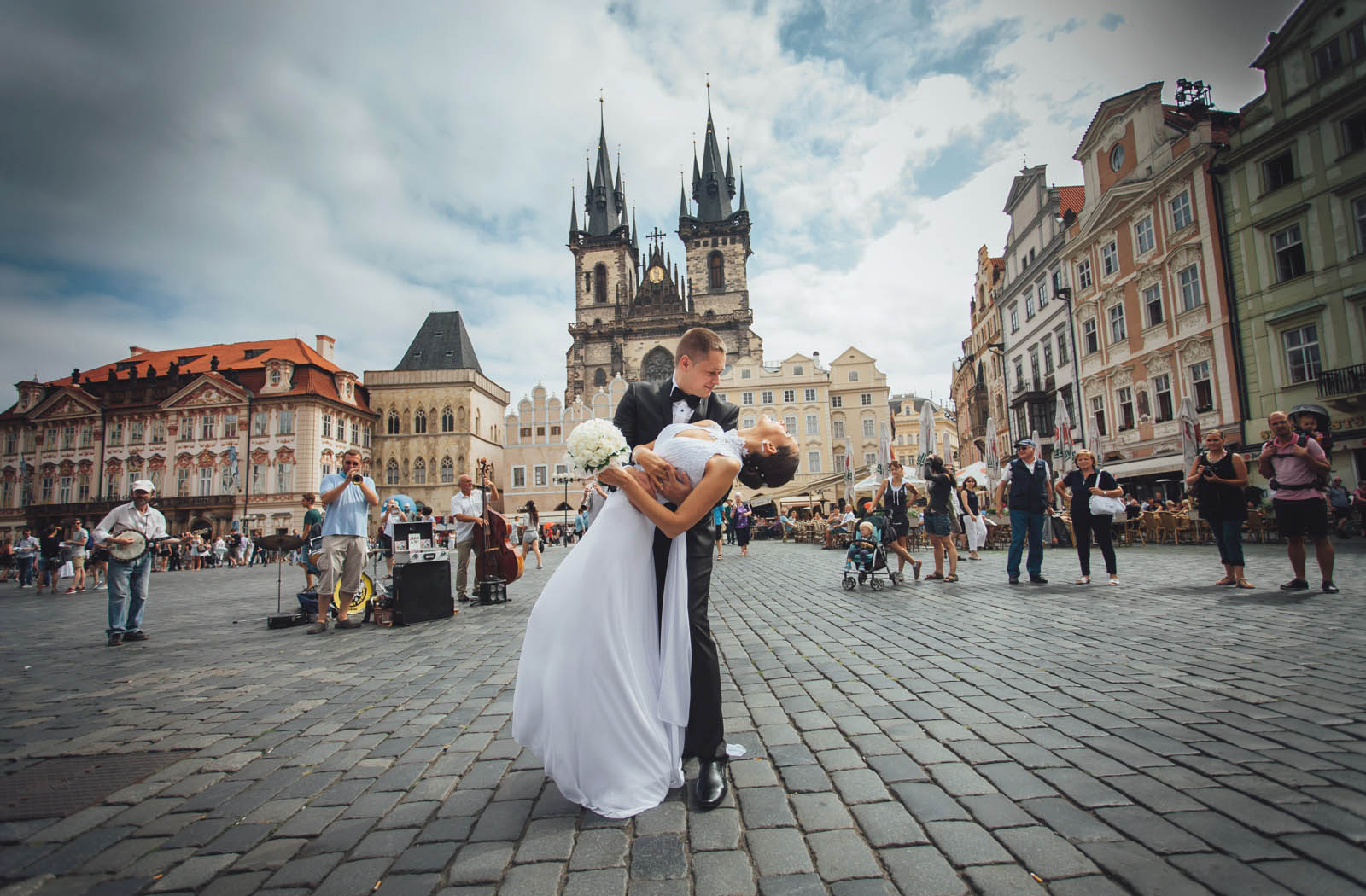 Old Town Hall wedding / O&N / Prague wedding photography