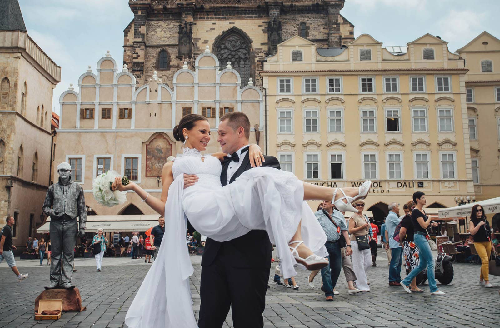 Old Town Hall wedding / O&N / Prague wedding photography