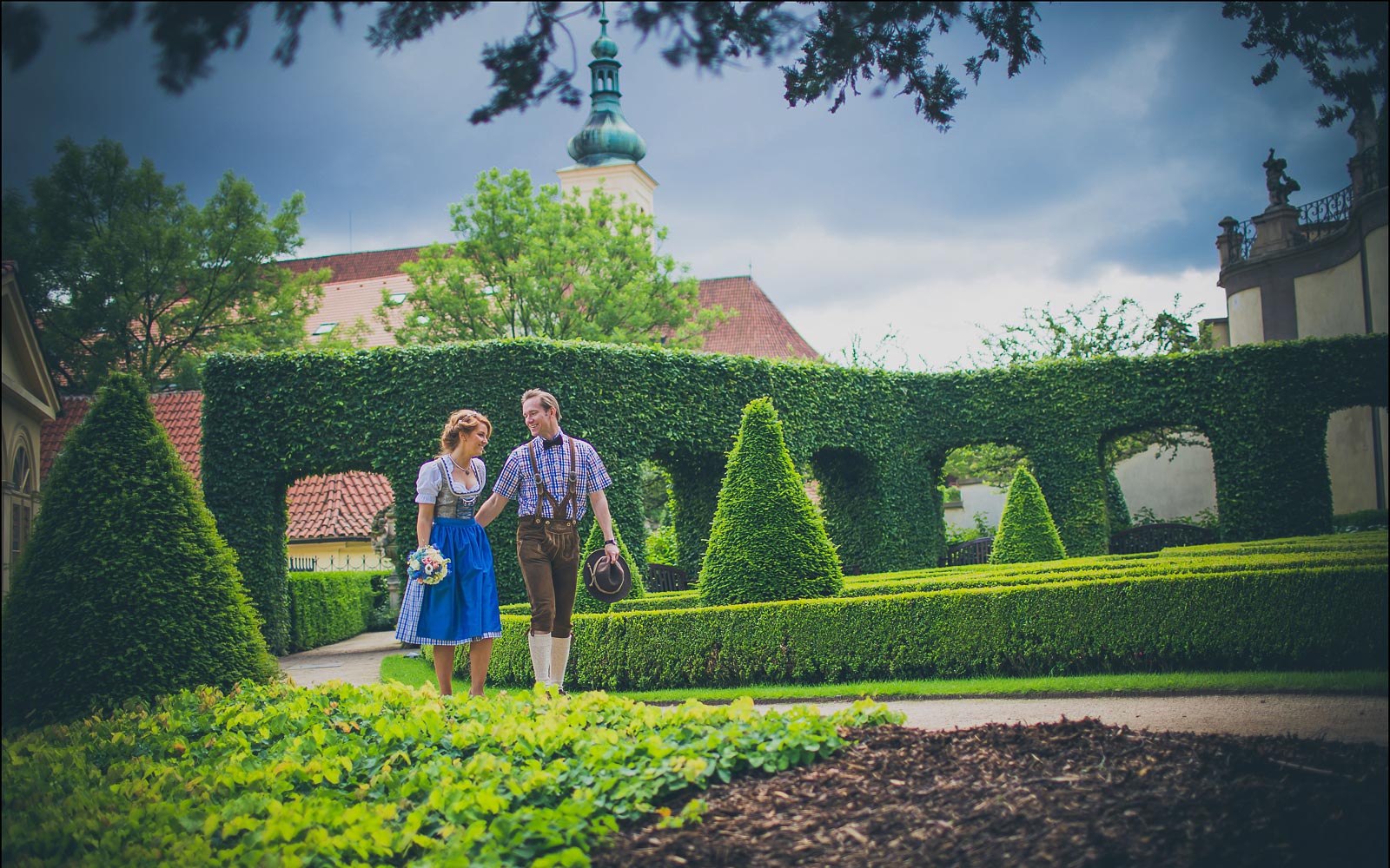 Vrtbovska-garden-wedding-PD-wedding-day-photography-013