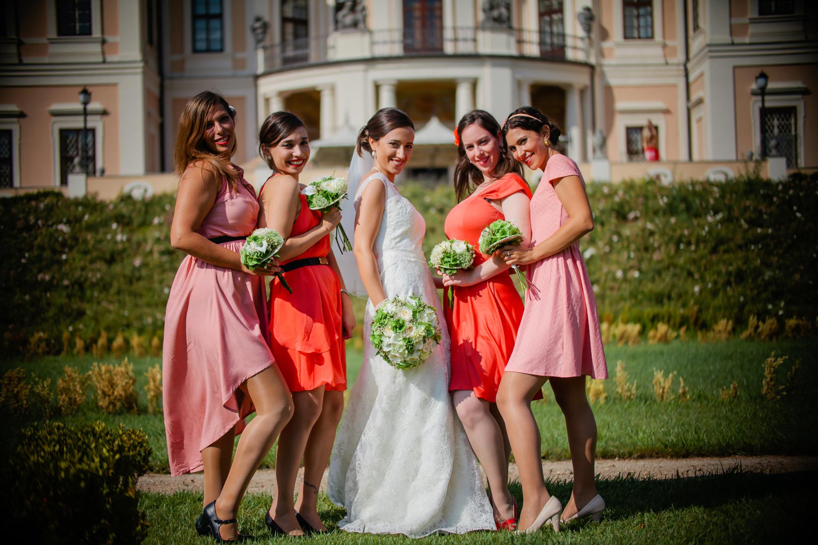 Chateau Liblice wedding - AL - wedding day photography