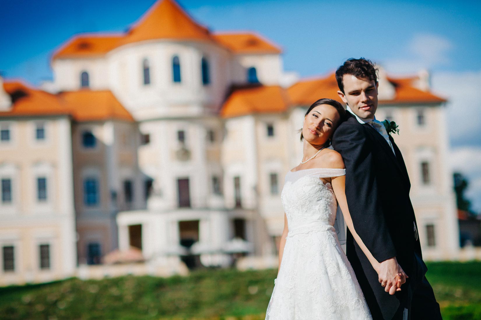 Chateau Liblice wedding - AL - wedding day photography