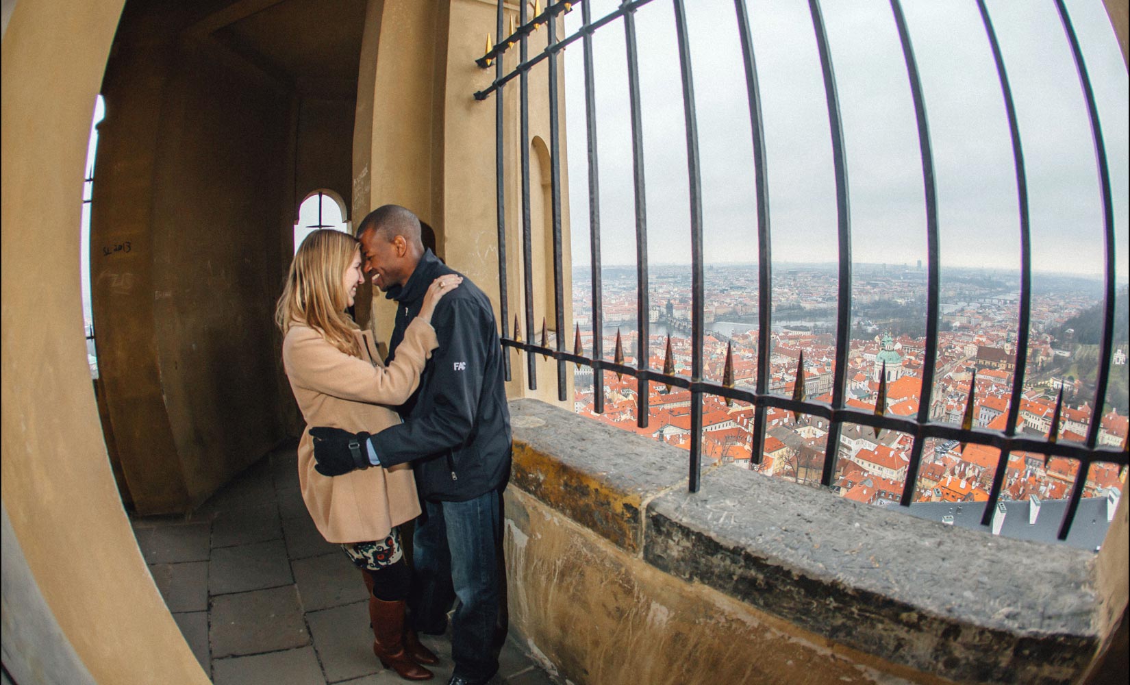 Prague Castle marriage proposal / J & F / portrait session