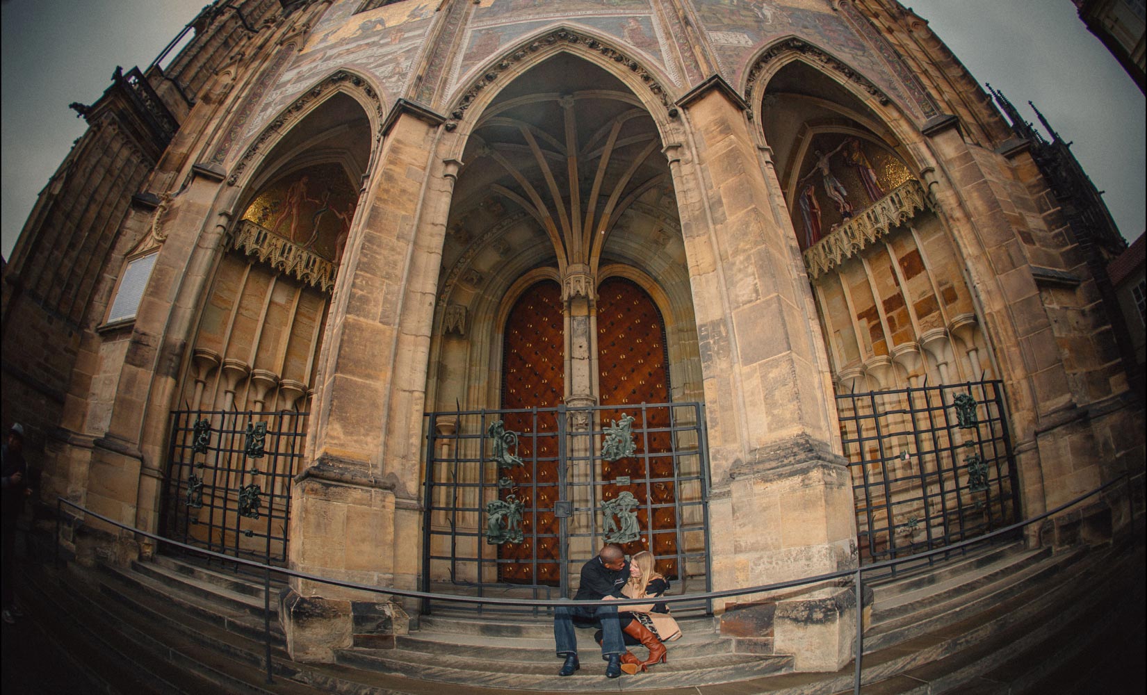 Prague Castle marriage proposal / J & F / portrait session