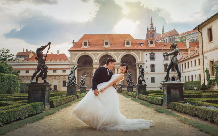 a summer pre wedding portrait session in Prague with C&L from Macau, by American photographer Kurt Vinion