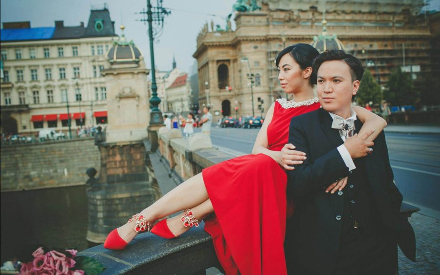 a summer pre wedding portrait session in Prague with C&L from Macau, by American photographer Kurt Vinion