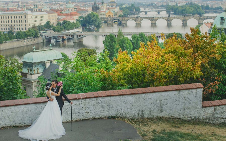 a summer pre wedding portrait session in Prague with C&L from Macau, by American photographer Kurt Vinion