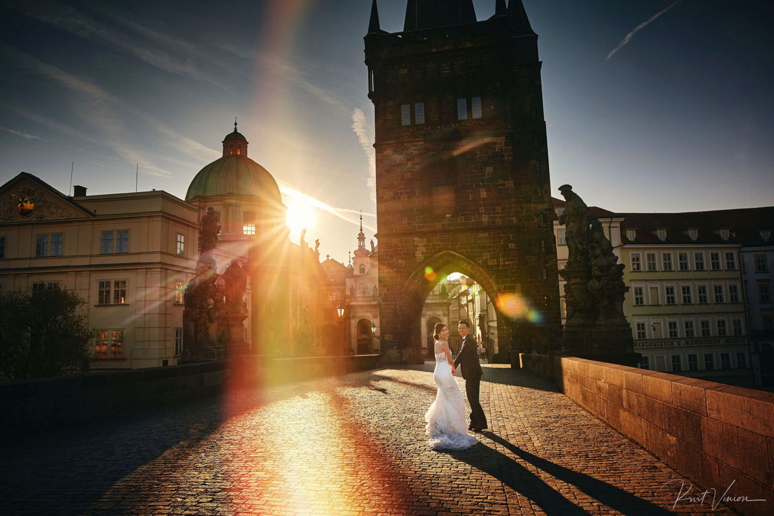 Wendy & Jack: Chasing The Golden Light In Prague Pre-Wedding